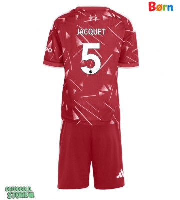 Liverpool Jeremy Jacquet #5 Replika Babytøj Hjemmebanesæt Børn 2026-27 Kortærmet (+ Korte bukser)